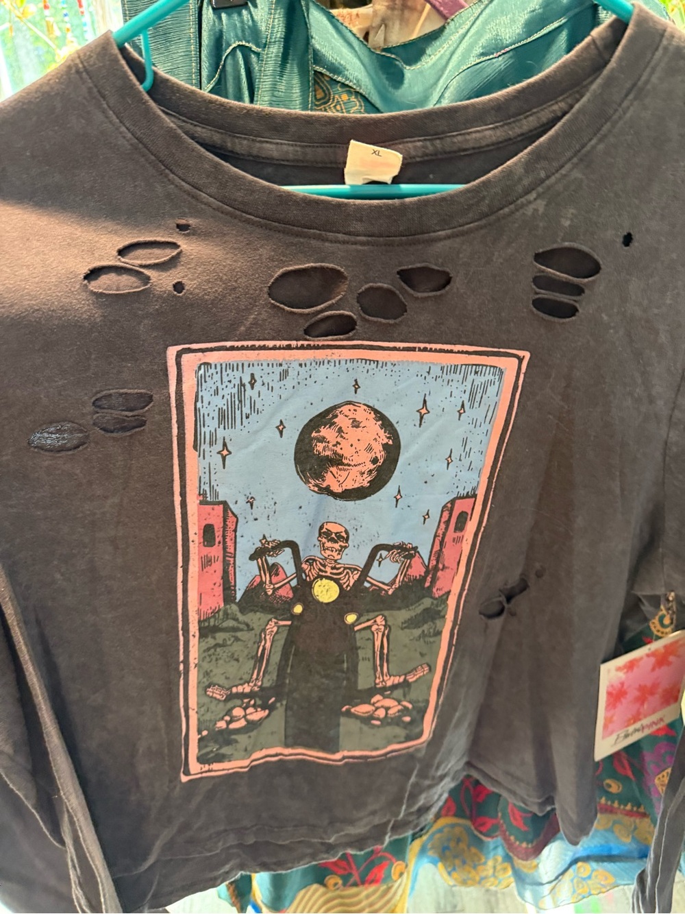 Graphic Skull Moon Tee